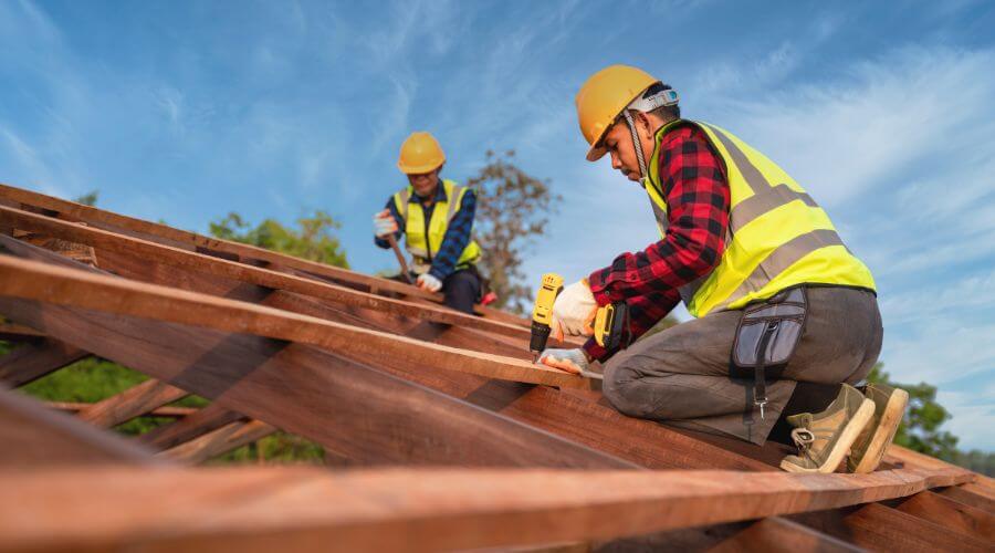 Professional Flat Roofing Installation services in Iraan, TX